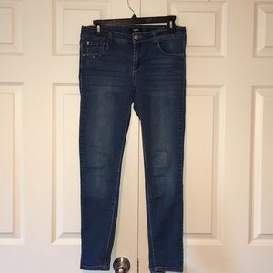 Kensie Size 4/27 Effortless Ankle Blue Jeans